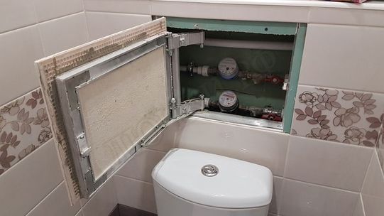 Люк под плитку Нажимной Секрет-Лайт 300*200 Люк под плитку Нажимной Секрет-Лайт 300*200