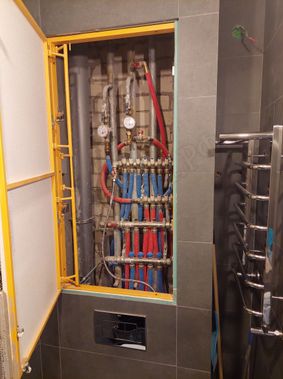 Люк под плитку Нажимной Апельсин 300*200 Люк под плитку Нажимной Апельсин 300*200