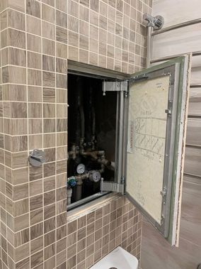 Люк под плитку Секрет 3.0 300*1400 Люк под плитку Секрет 3.0 300*1400