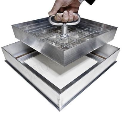 Напольный люк Премиум 54 мм 700*860 Напольный люк Премиум 54 мм 700*860